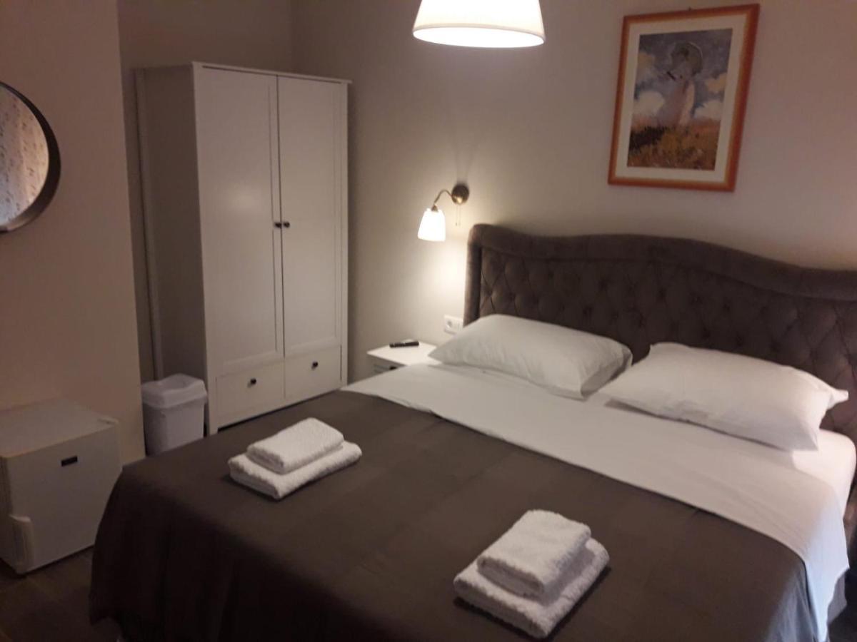 Отель Portofino - Free Parking Мостар Экстерьер фото